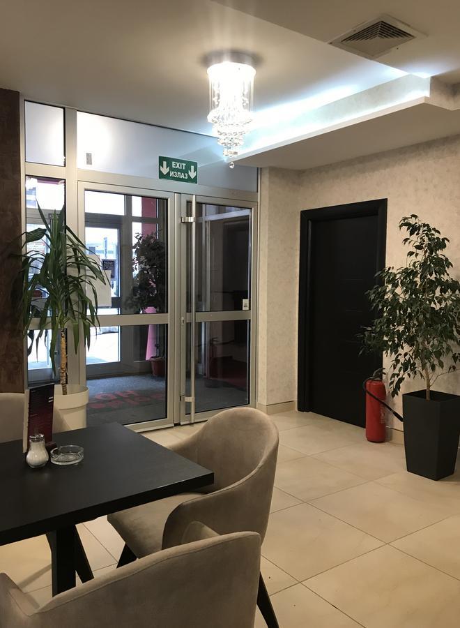 Golden Inn Hotel Majdanpek Dış mekan fotoğraf