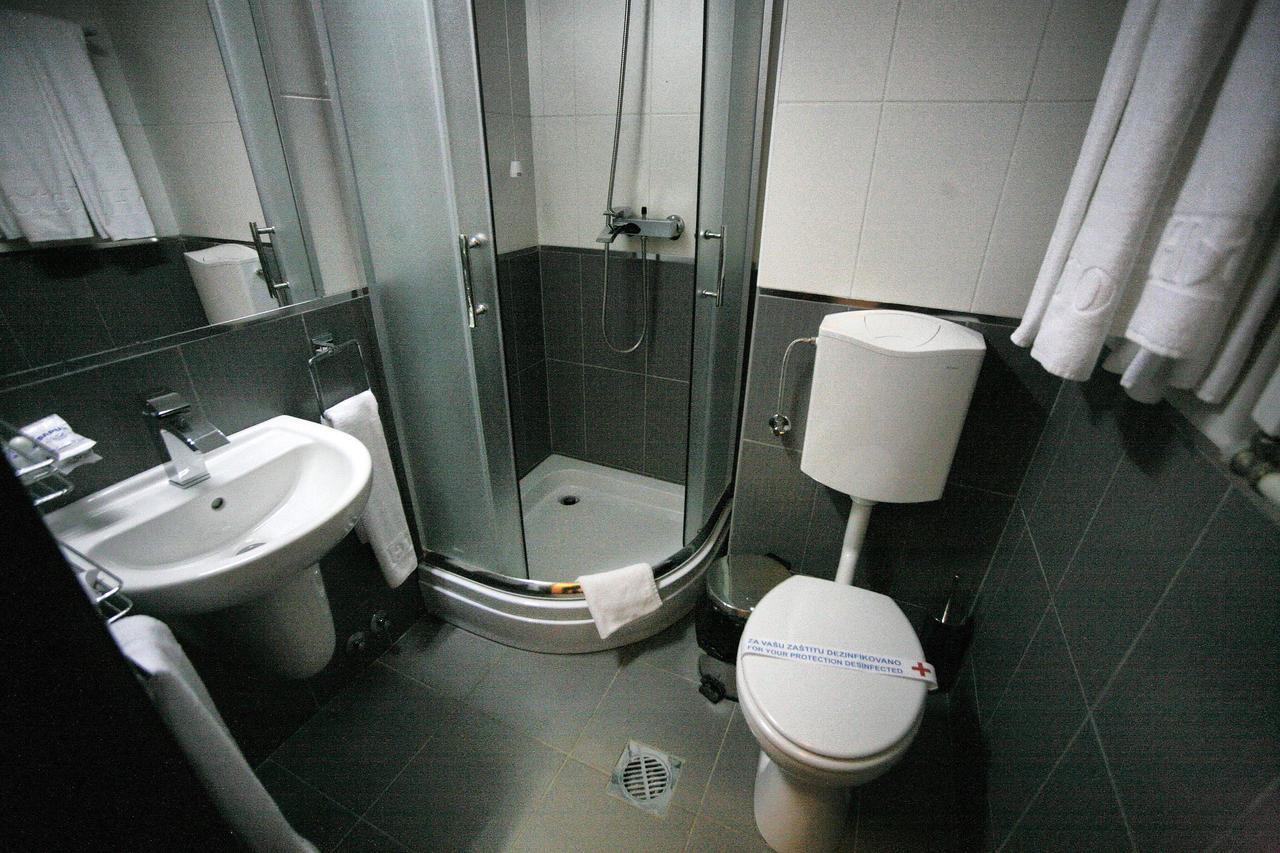 Golden Inn Hotel Majdanpek Dış mekan fotoğraf